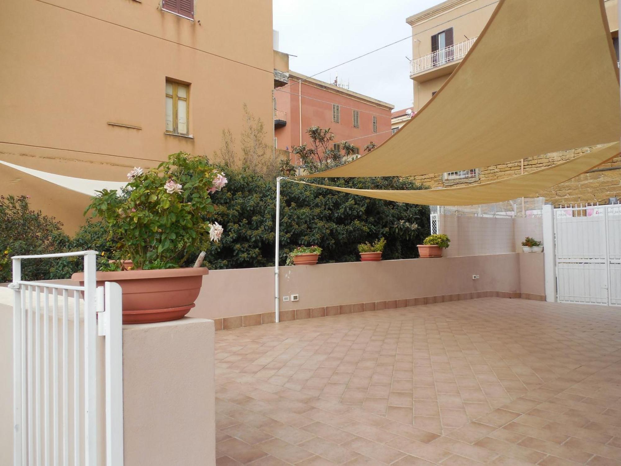 Giardino Della Nonna Bice - Locazioni Turistiche Villa Agrigento Luaran gambar