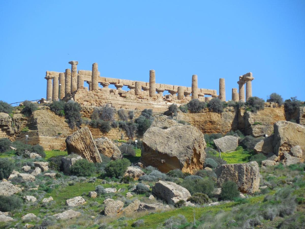 Giardino Della Nonna Bice - Locazioni Turistiche Villa Agrigento Luaran gambar