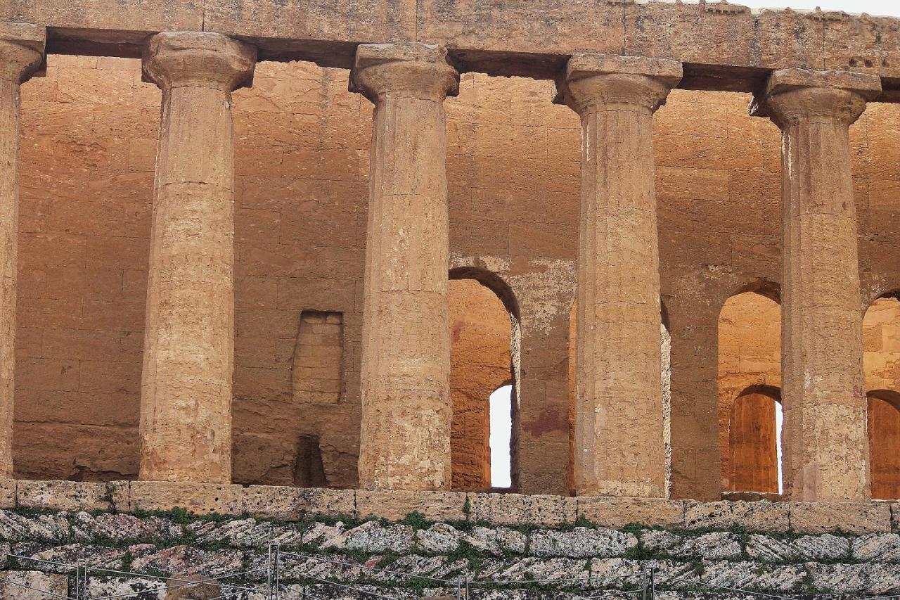 Giardino Della Nonna Bice - Locazioni Turistiche Villa Agrigento Luaran gambar
